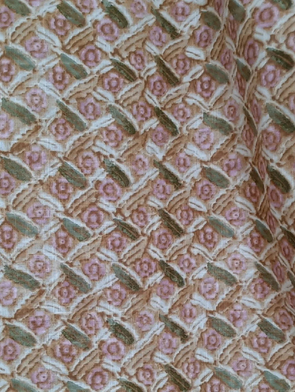NWOT West Elm x Pierce & Ward Floral Lattice Mahogany Rose 26